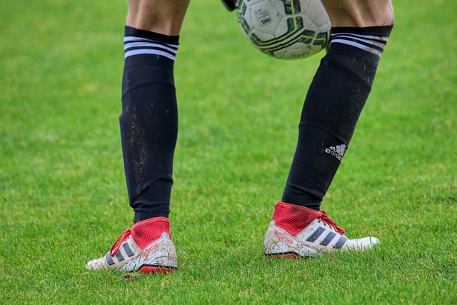 快船暴露两 快船暴露两